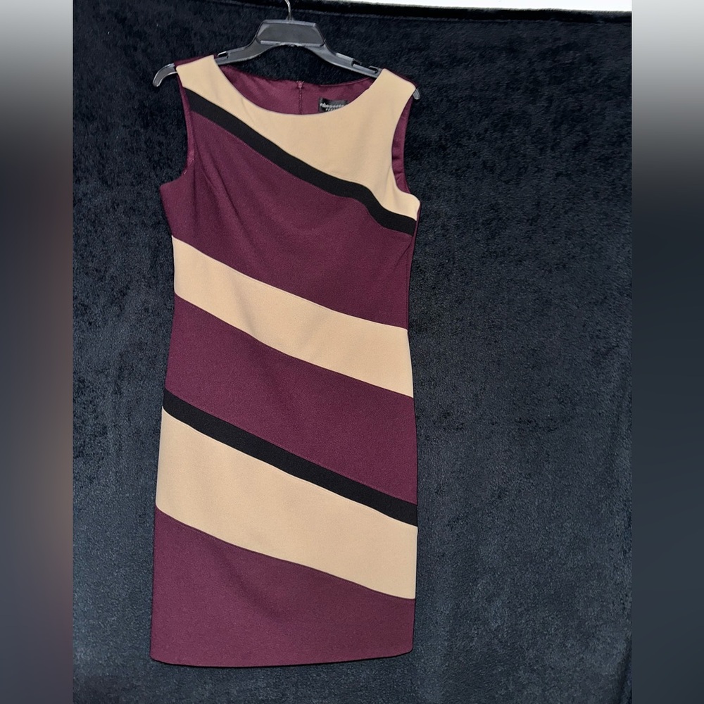 Connected Apparel Burgundy and Beige Colorblock Midi Dress